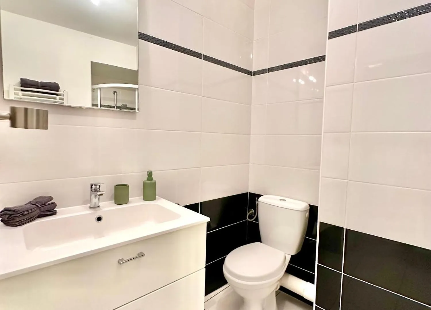 Apartment Studio 600 M De La Promenade Des Anglais Nice France